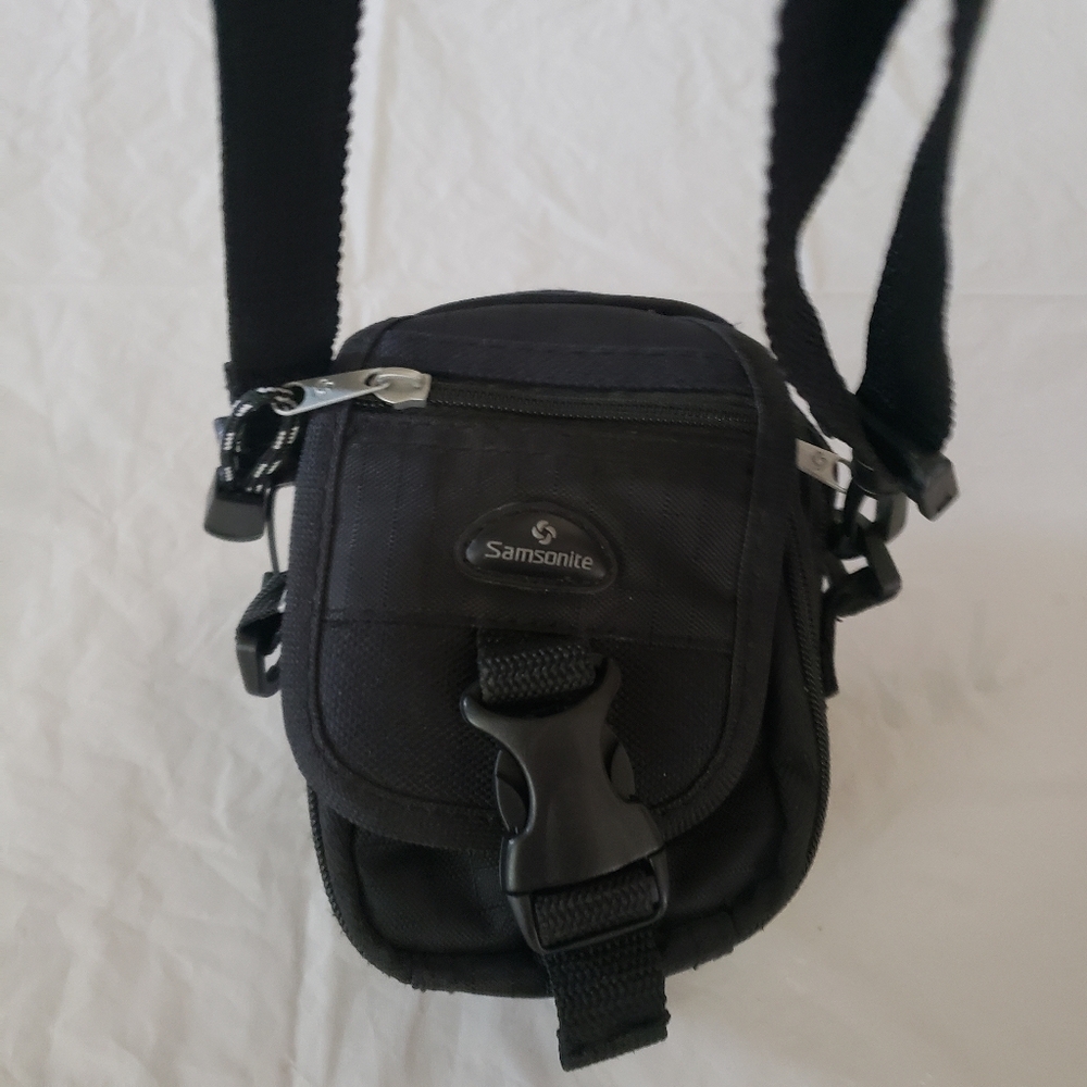 Samsonite Mini Camera Bag - Picture 8 of 10